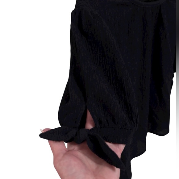 Loft Navy Blue Top with Textured Fabric and Bow Accents on the sleeves. EUC - Picture 5 of 5